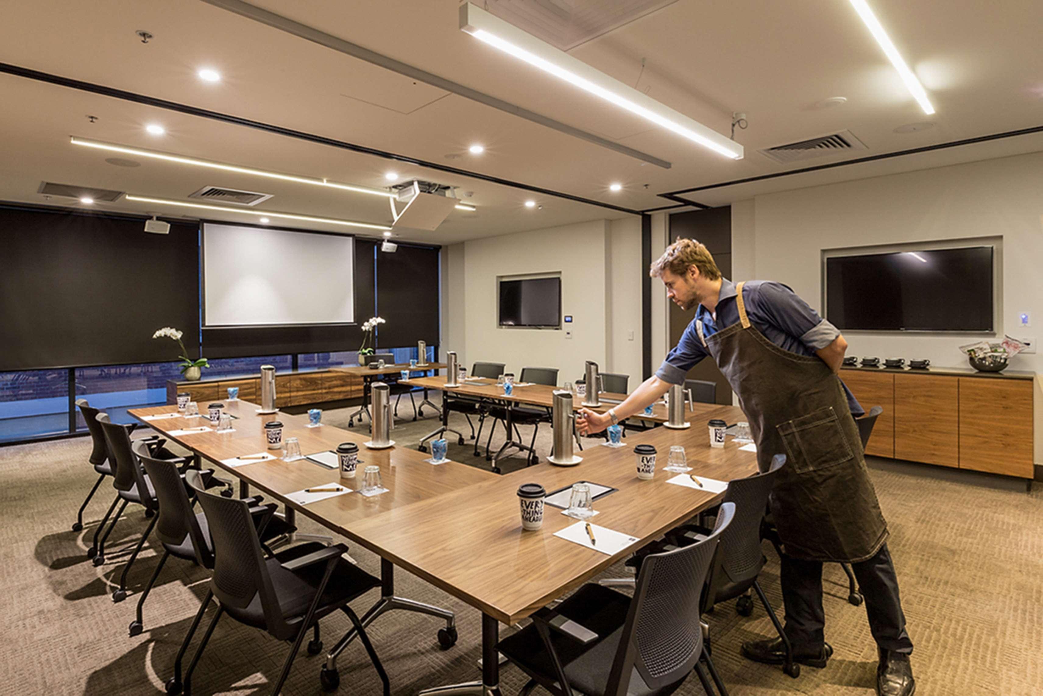 Hotel Hyatt Regency Brisbane Exteriér fotografie The Business Lounge at Melbourne Airport