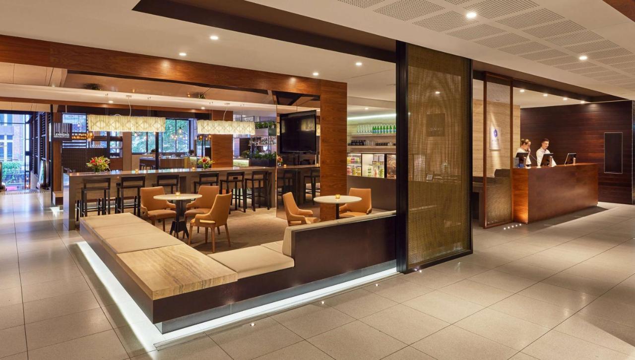 Hotel Hyatt Regency Brisbane Exteriér fotografie The lounge at London Heathrow Airport